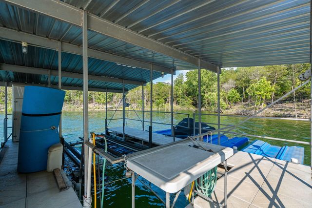 213 Hydes Hollow Lane, Lampe, MO 65681