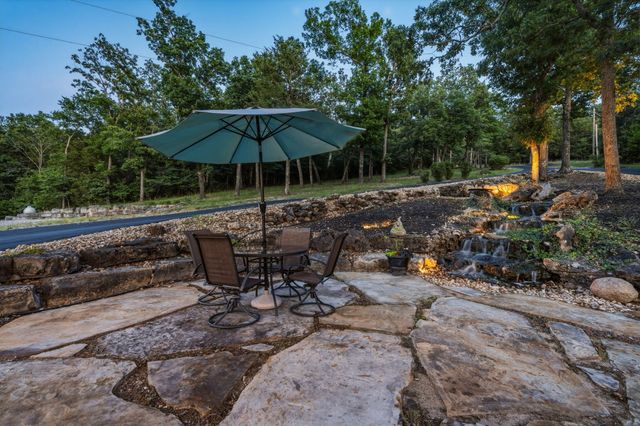 213 Hydes Hollow Lane, Lampe, MO 65681