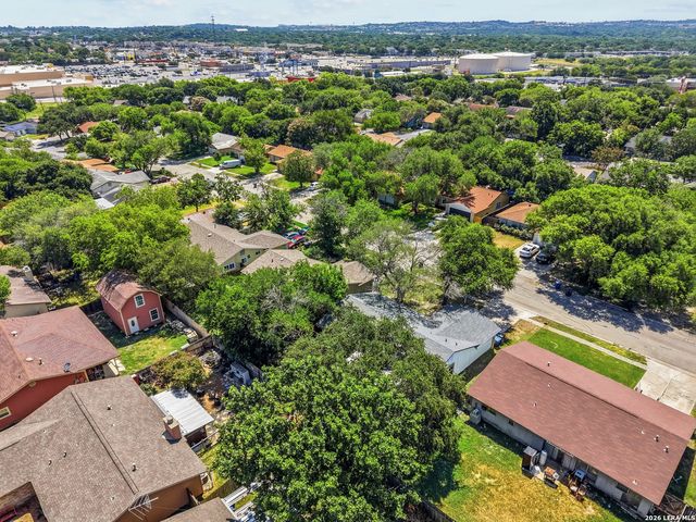4935 GREY HAWK DR, San Antonio, TX 78217