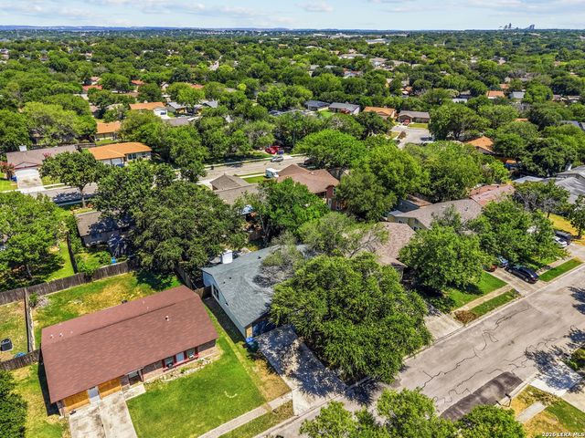 4935 GREY HAWK DR, San Antonio, TX 78217