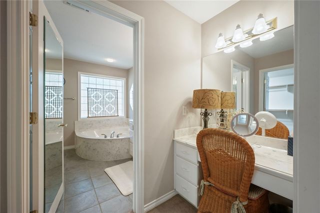 1206 Brook Hollow Court, Bryan, TX 77802