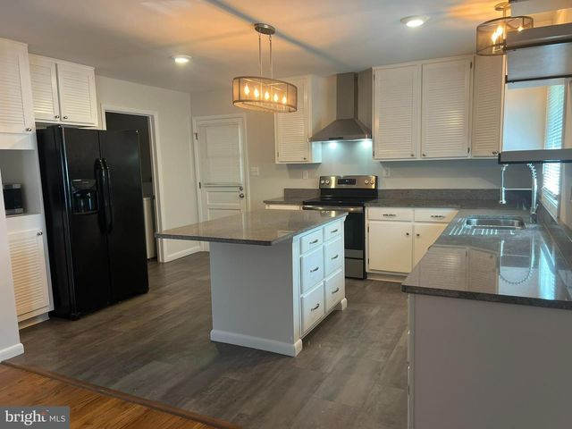 22595 OLD ROLLING RD, California, MD 20619