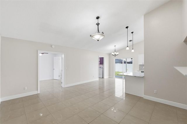 11807 NICKLAUS CIRCLE, Tampa, FL 33624