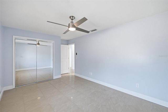 11807 NICKLAUS CIRCLE, Tampa, FL 33624