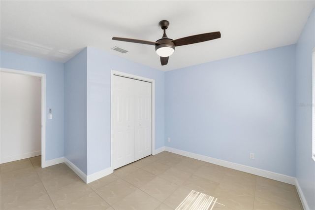 11807 NICKLAUS CIRCLE, Tampa, FL 33624