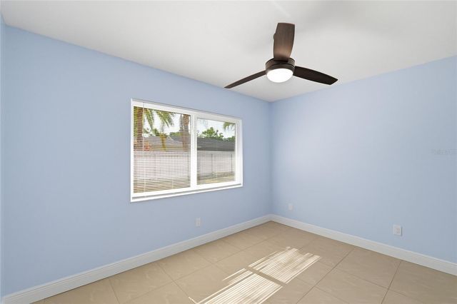 11807 NICKLAUS CIRCLE, Tampa, FL 33624