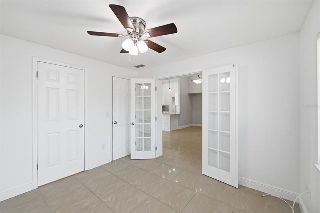 11807 NICKLAUS CIRCLE, Tampa, FL 33624