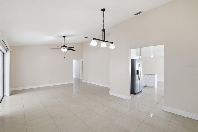 11807 NICKLAUS CIRCLE, Tampa, FL 33624