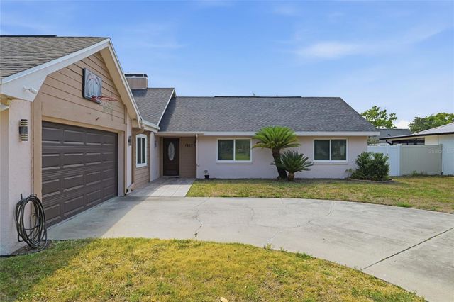 11807 NICKLAUS CIRCLE, Tampa, FL 33624