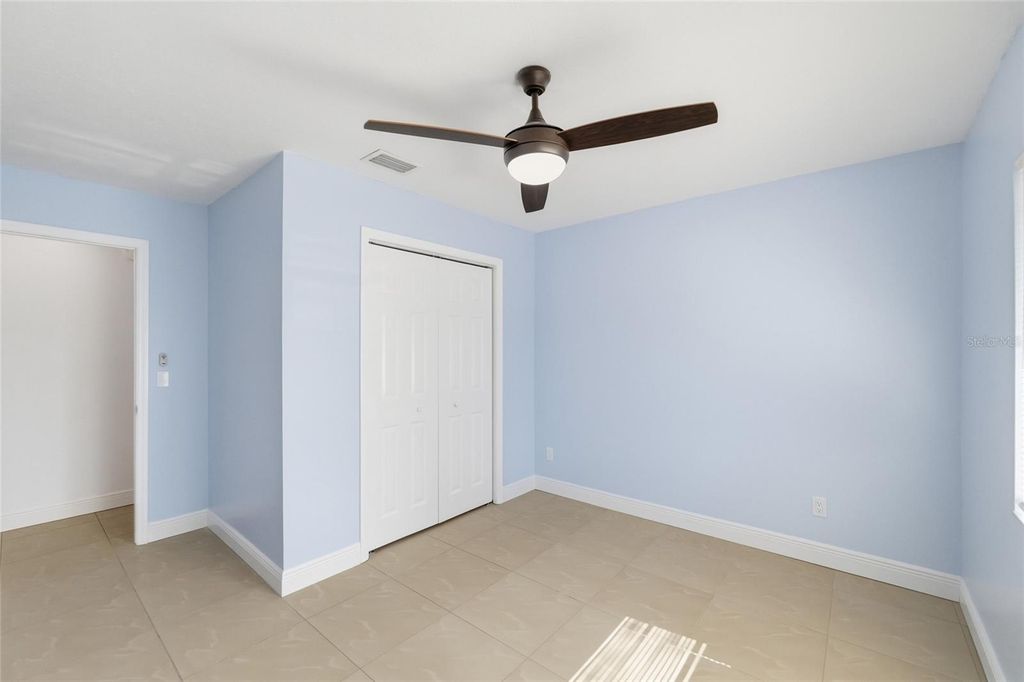 Image 28 of property listing at 11807 NICKLAUS CIRCLE, Tampa, FL 33624