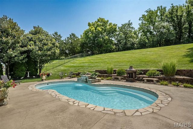 1671 Whispering Hollow Court, Wildwood, MO 63038