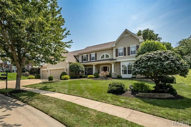 1671 Whispering Hollow Court, Wildwood, MO 63038