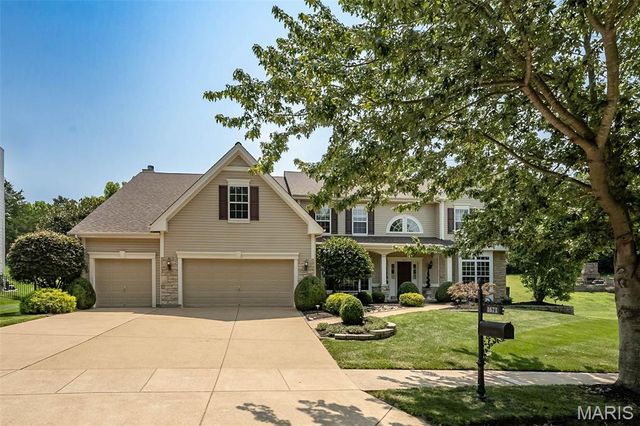 1671 Whispering Hollow Court, Wildwood, MO 63038