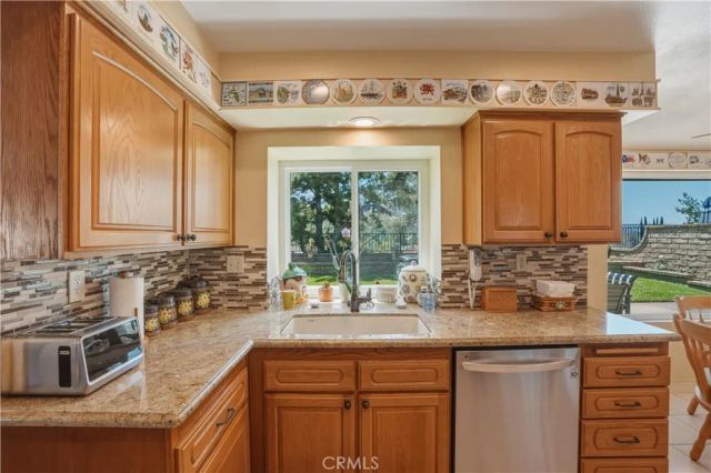 20530 Caitlin, Saugus, CA 91350