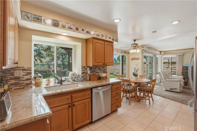 20530 Caitlin, Saugus, CA 91350