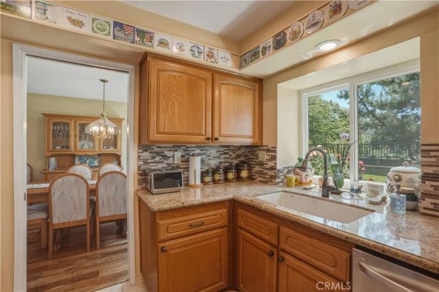 20530 Caitlin, Saugus, CA 91350