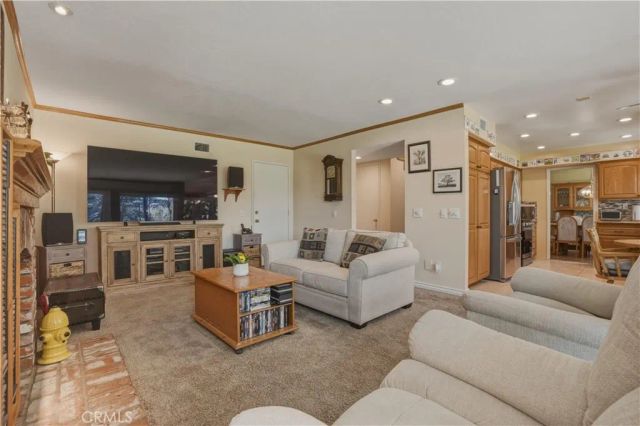 20530 Caitlin, Saugus, CA 91350