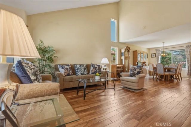 20530 Caitlin, Saugus, CA 91350