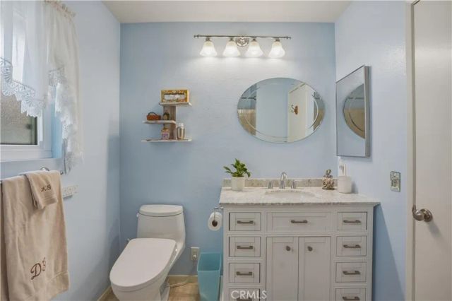 20530 Caitlin, Saugus, CA 91350