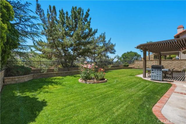 20530 Caitlin, Saugus, CA 91350