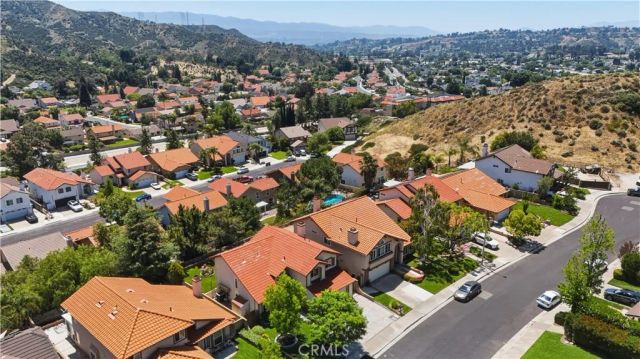20530 Caitlin, Saugus, CA 91350