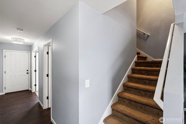 2368 Sand Dollar Road W, Bremerton, WA 98312