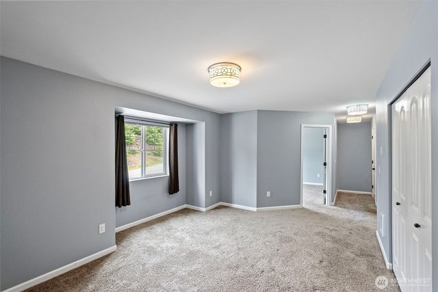 2368 Sand Dollar Road W, Bremerton, WA 98312