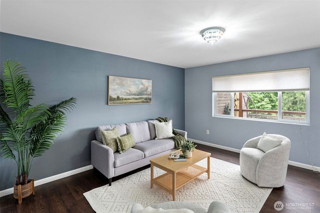 2368 Sand Dollar Road W, Bremerton, WA 98312