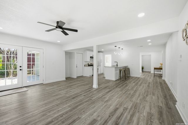 3615 Warpath, San Antonio, TX 78238