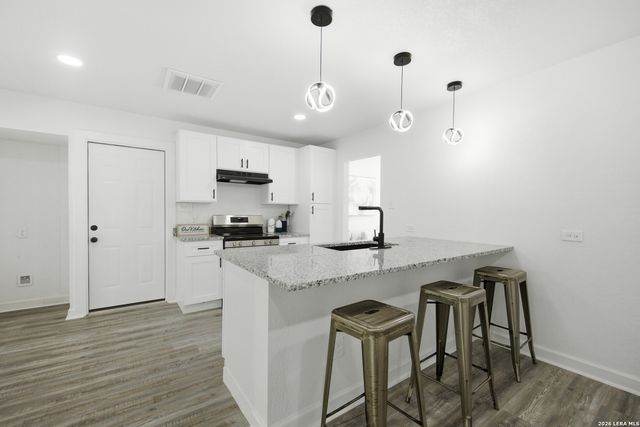 3615 Warpath, San Antonio, TX 78238