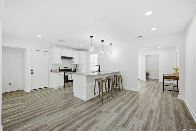 3615 Warpath, San Antonio, TX 78238
