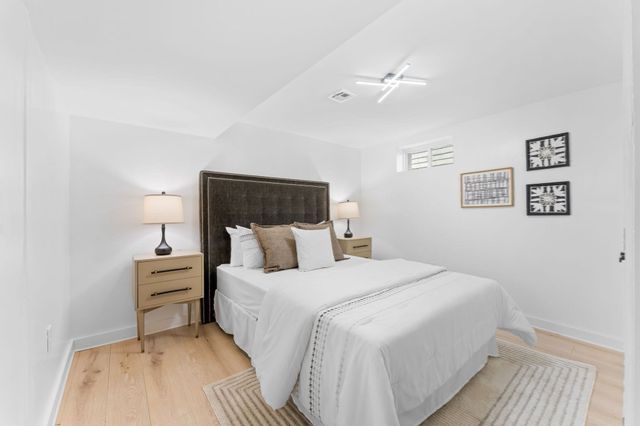 446 Broadway 1, Somerville, MA 02145