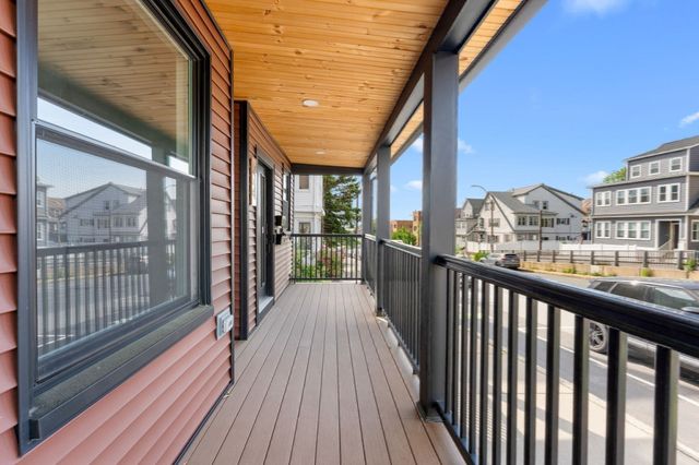 446 Broadway 1, Somerville, MA 02145