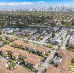 17050 NE 14th Ave 315, Miami, FL 33162