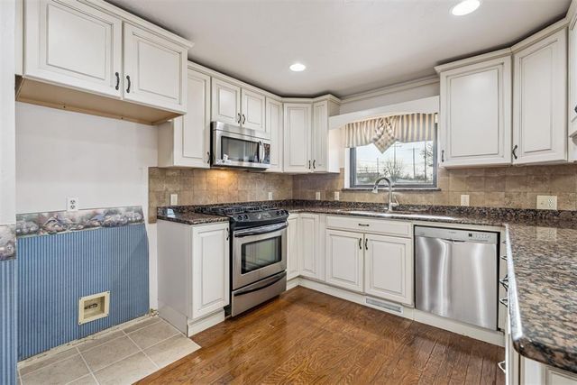 3501 Vickie Drive, Del City, OK 73162