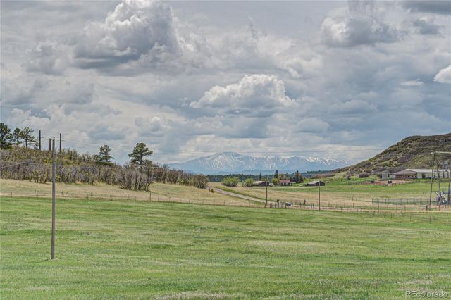 4531 Best Road, Larkspur, CO 80118