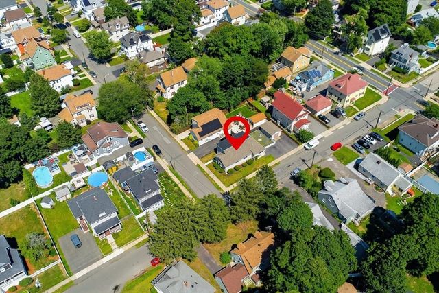 34 Avon St, Saugus, MA 01906