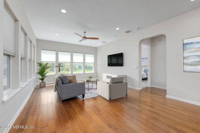 52 DYER Court, Jacksonville, FL 32081