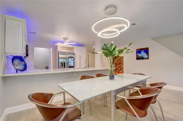 246 Avenue L, Delray Beach, FL 33483