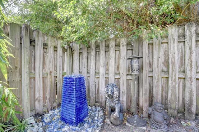 246 Avenue L, Delray Beach, FL 33483