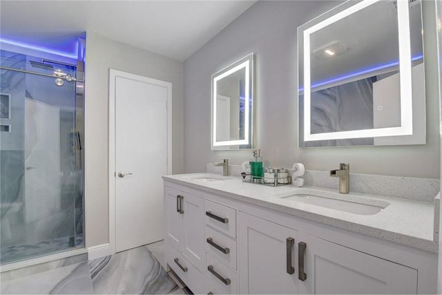 246 Avenue L, Delray Beach, FL 33483