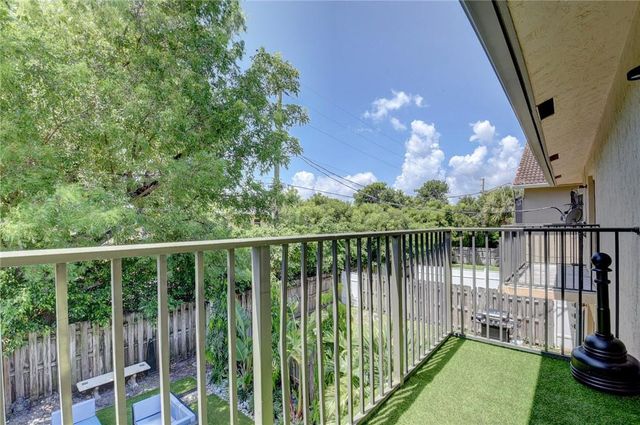 246 Avenue L, Delray Beach, FL 33483