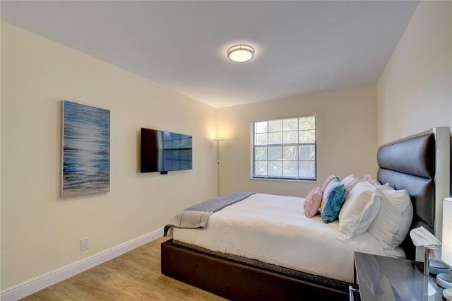 246 Avenue L, Delray Beach, FL 33483