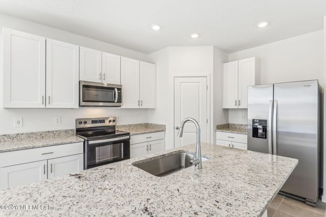 3406 BELLA SERA Lane, Green Cove Springs, FL 32043