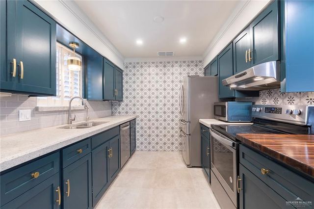 121 E Fresno Avenue, Mcallen, TX 78501