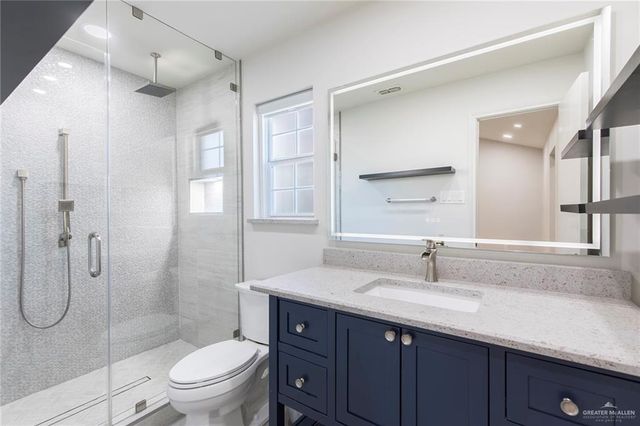 121 E Fresno Avenue, Mcallen, TX 78501