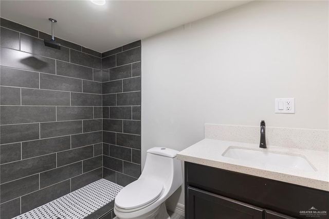 121 E Fresno Avenue, Mcallen, TX 78501