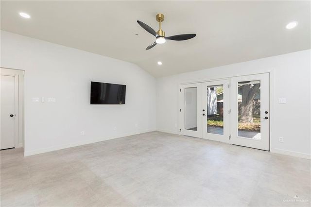 121 E Fresno Avenue, Mcallen, TX 78501