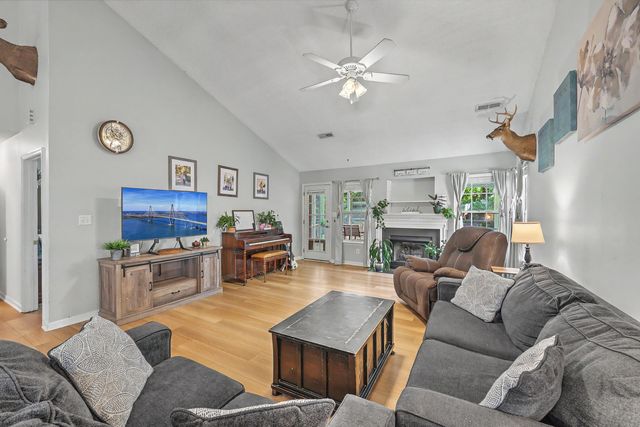 167 Ashton Drive, Goose Creek, SC 29445