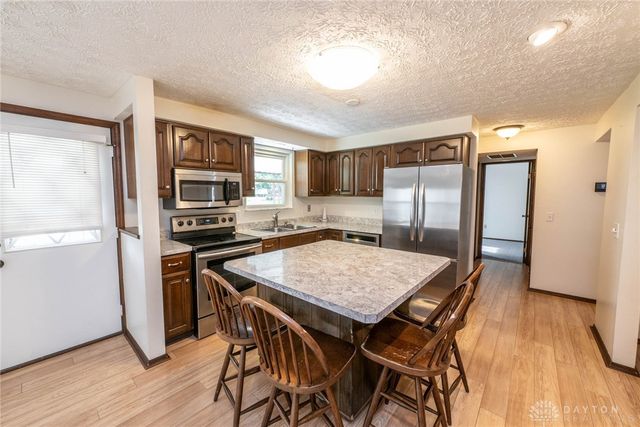 1224 Ronald Street, Vandalia, OH 45377